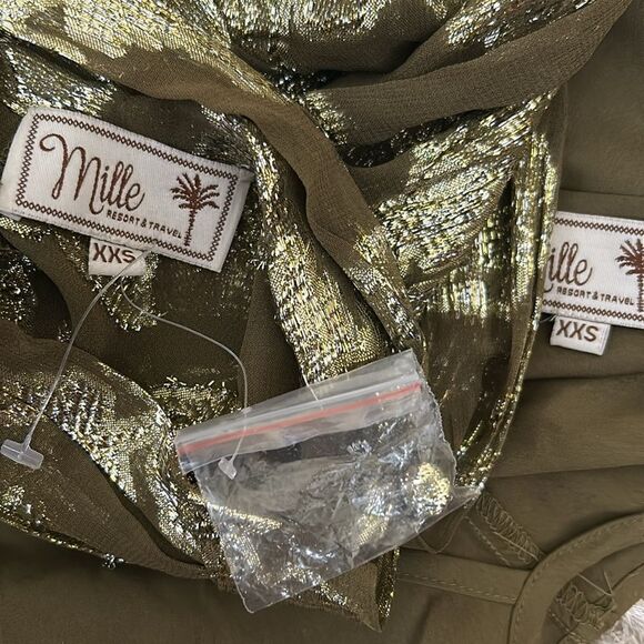 NWOT Mille Charlotte Long Sleeve Metallic Pleated Blouse in Gold Leaf size XXS - Picture 15 of 16